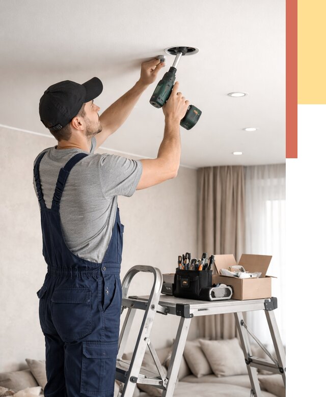 Установка и монтаж точечных светильников в натяжной потолок в Кургане от 1856 руб. | ОТДЕЛОЧНИК-Крг